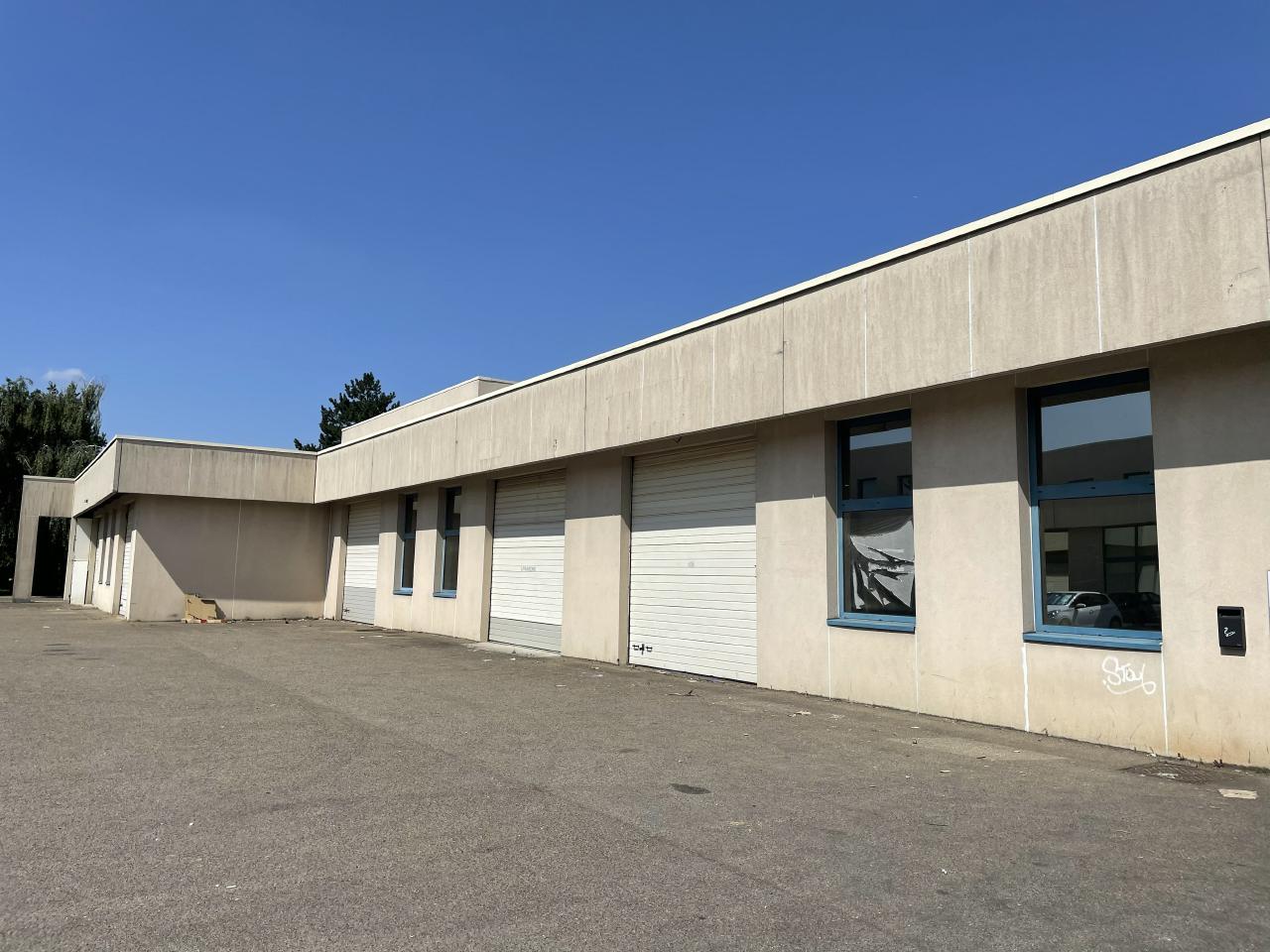 Local d'activité La Verrière 874m² Location local d'activité La Verrière Yvelines OLACT2117962 1